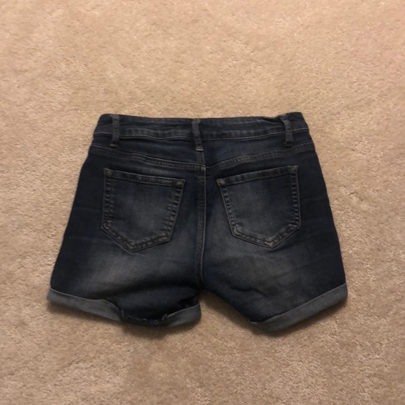 dark wash jean shorts - Picture 2 of 2